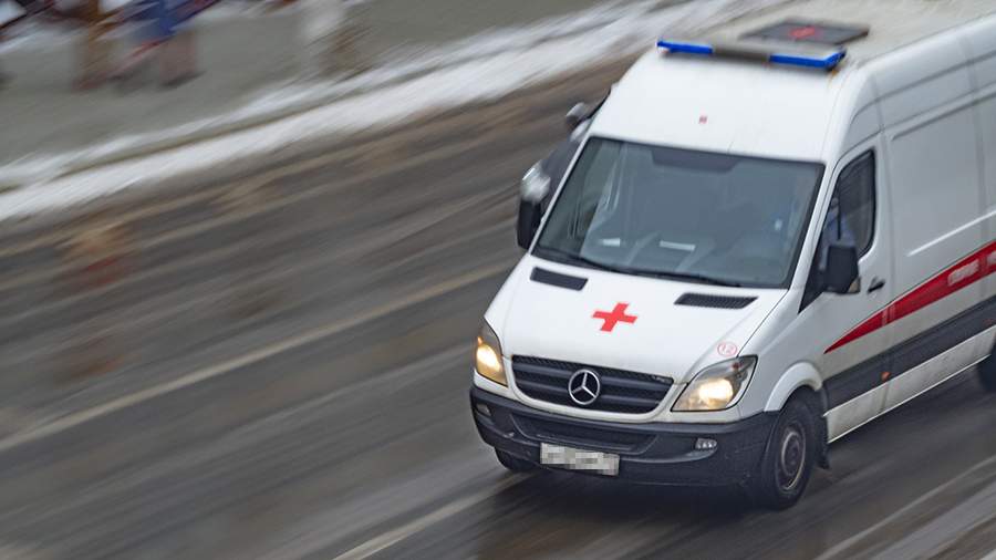 In the Sverdlovsk region, a bus with 40 passengers drove into a ditch