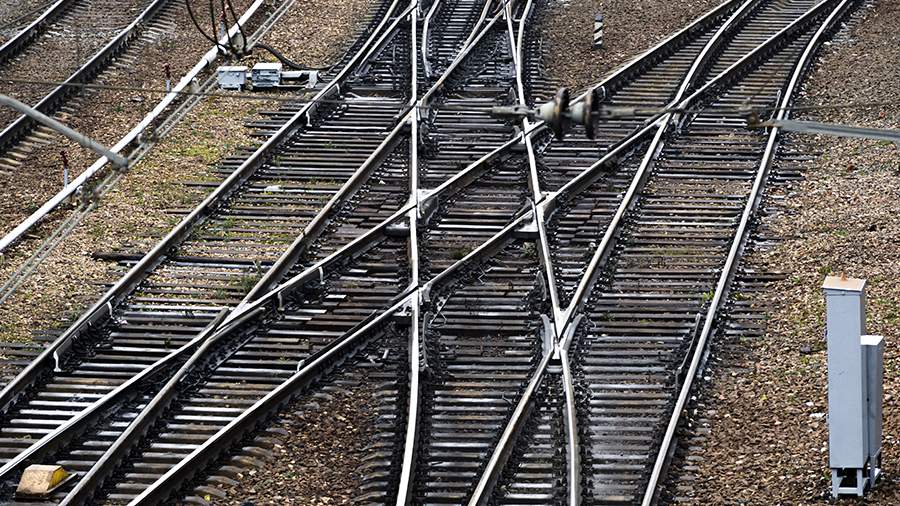 Train knocked down a man to death in Sochi