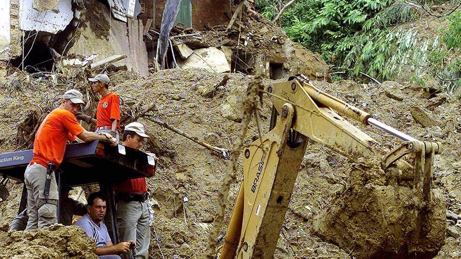 At least 18 dead in floods in southeastern Brazil