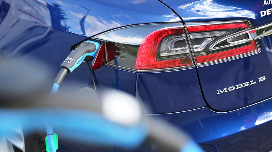 Tesla recalled about 54 thousand electric vehicles due to a problem with stop control