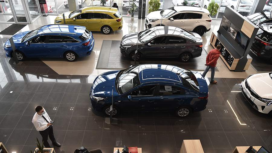 Sales of new cars in Russia fell by 3.7% in January