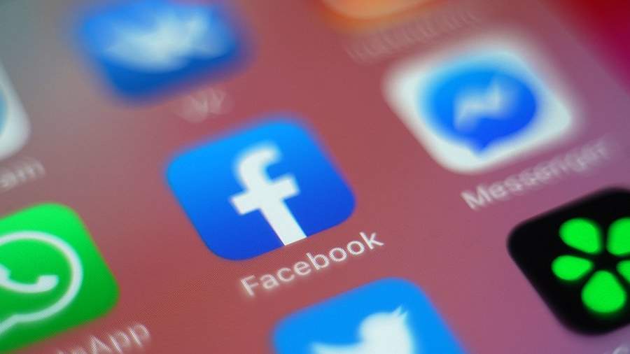 Roskomnadzor accused Facebook of censoring Russian media