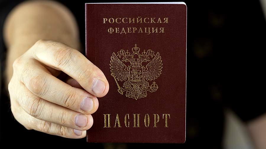 The State Duma supported the idea to revoke citizenship for the sale of surrogate alcohol