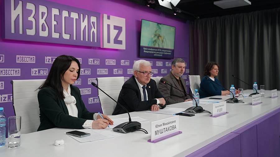 Diagnosis of rare diseases is being discussed at the Izvestia press center.  Broadcast