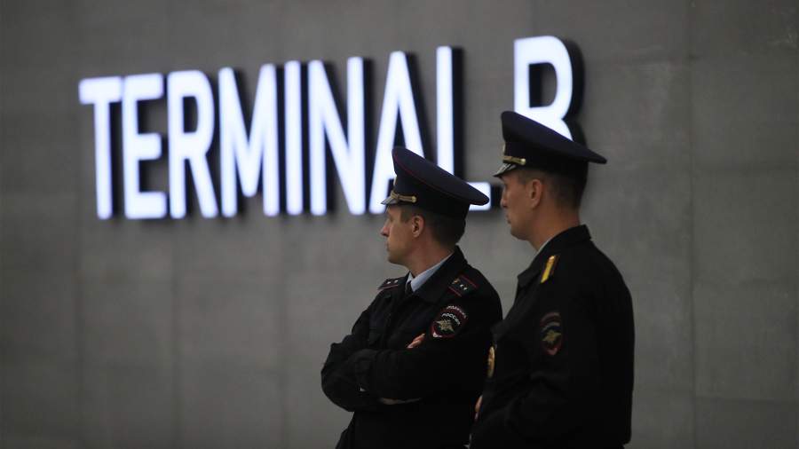 An unknown person reported about the mining of the terminal at Sheremetyevo and four aircraft