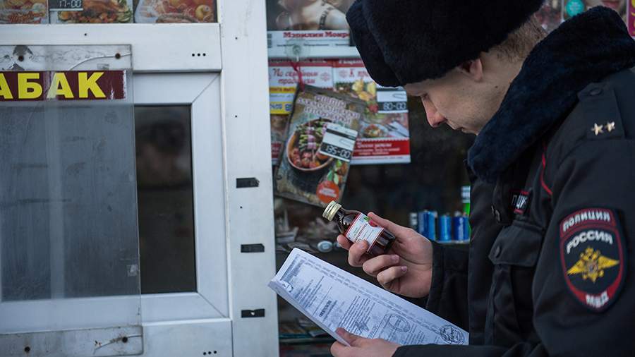 In the Federation Council proposed to revoke citizenship for the circulation of surrogate alcohol