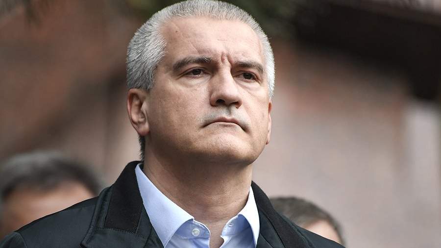 The head of the Crimea Aksyonov urged the inhabitants of the peninsula to calm