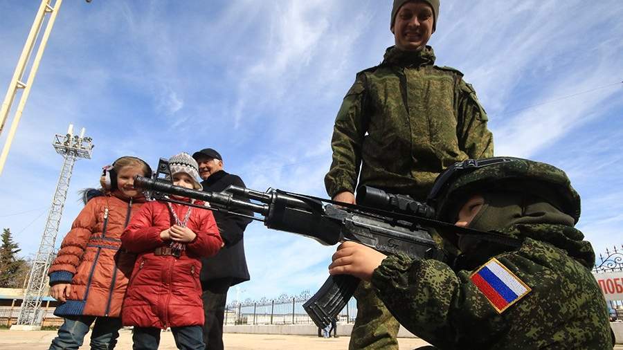 Vorobyov congratulated the military and their families on the upcoming February 23