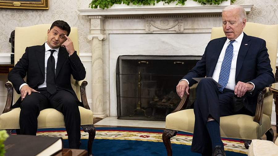 Zelensky discussed with Biden the recognition of the independence of the DPR and LPR by the Russian Federation