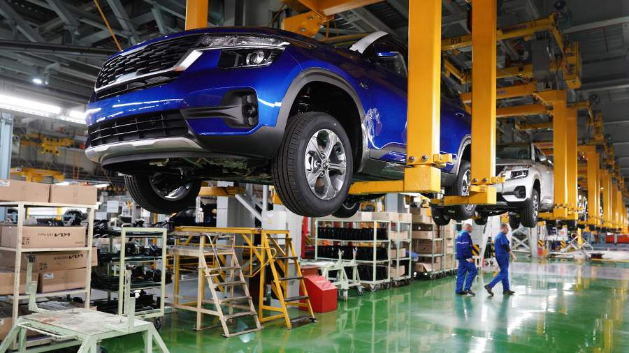 In Russia, the production of passenger cars increased by 8%
