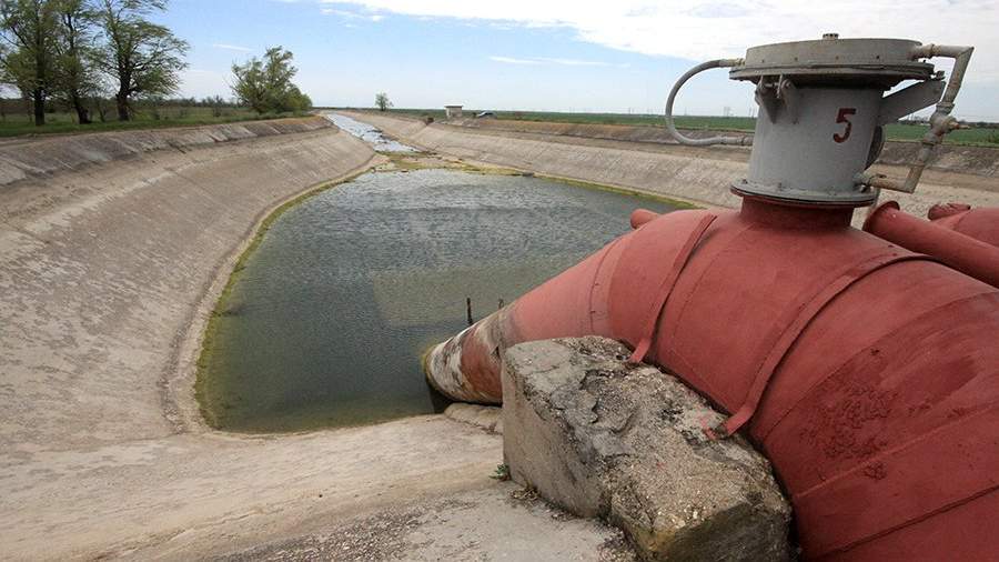 Aksenov instructed to prepare the canal blocked by Kiev for water intake