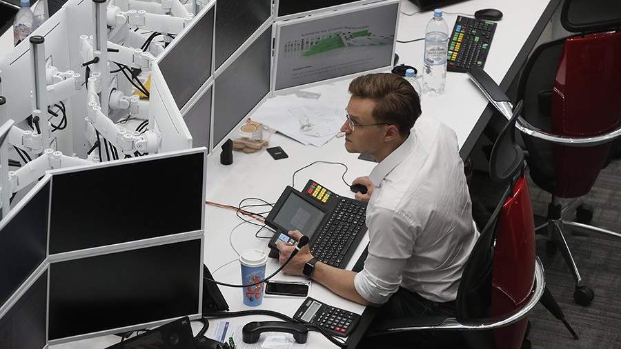 SPB Exchange suspended trading following the Moscow Exchange