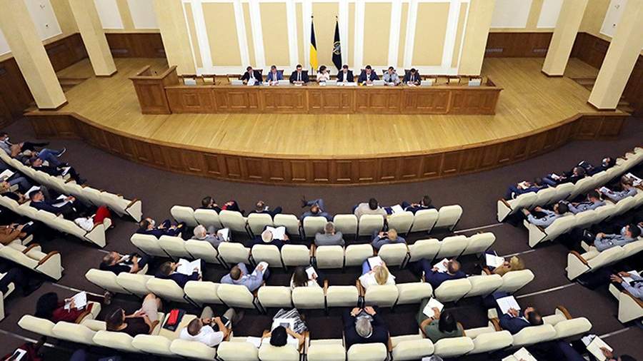 Сенатор российской федерации. Совет федерации кабинеты. Сенаторы совета федерации. Совет федерального собрания рф. Член совета федерации федерального собрания российской федерации.