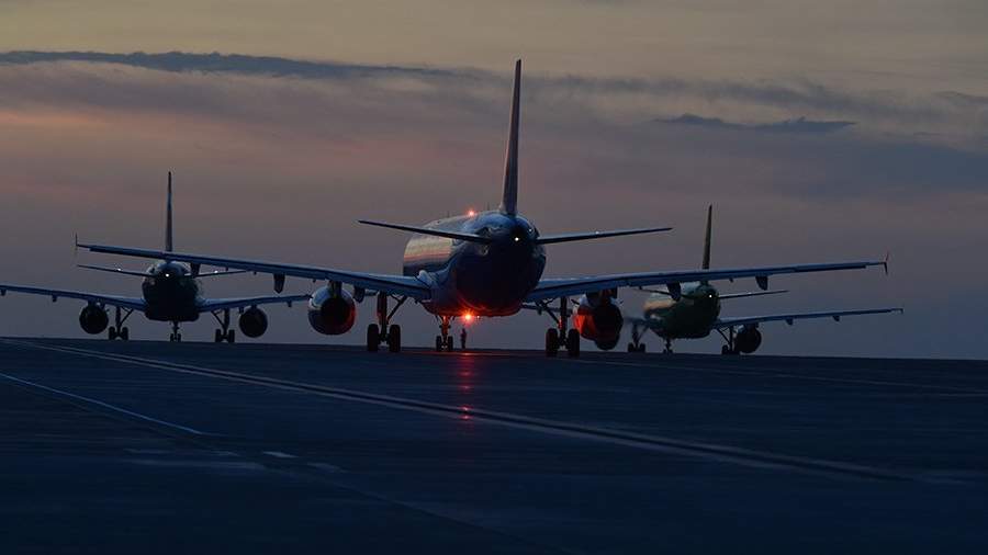 Russian airlines are preparing to work under sanctions Russian airlines are preparing to work under sanctions