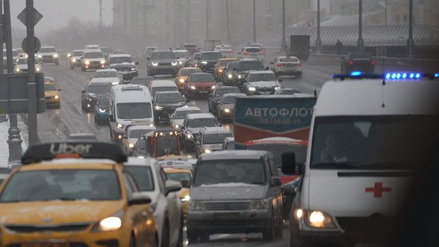 Pedestrian died while trying to cross the Moscow Ring Road