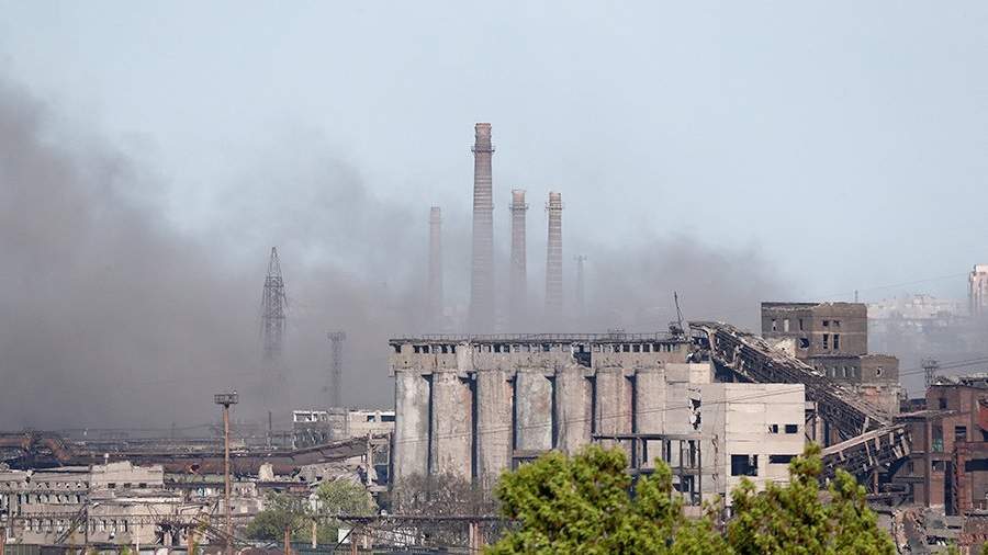 2022-05-12T190331Z_1547755761_RC2Q5U9TJQ9G_RTRMADP_3_UKRAINE-CRISIS-AZOVSTAL.JPG.jpg