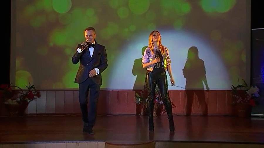 Артисты Владимир и Маруся Левкины