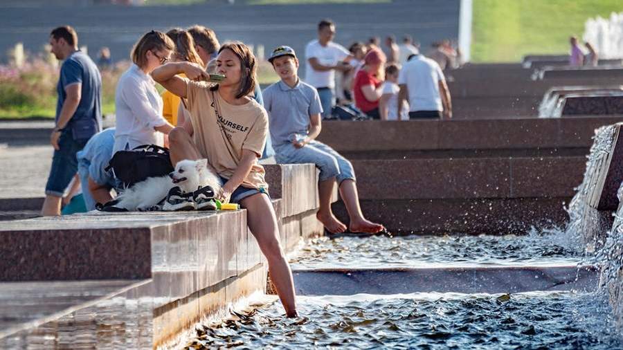 Синоптик спрогнозировала пик жары в Москве 27 июня
