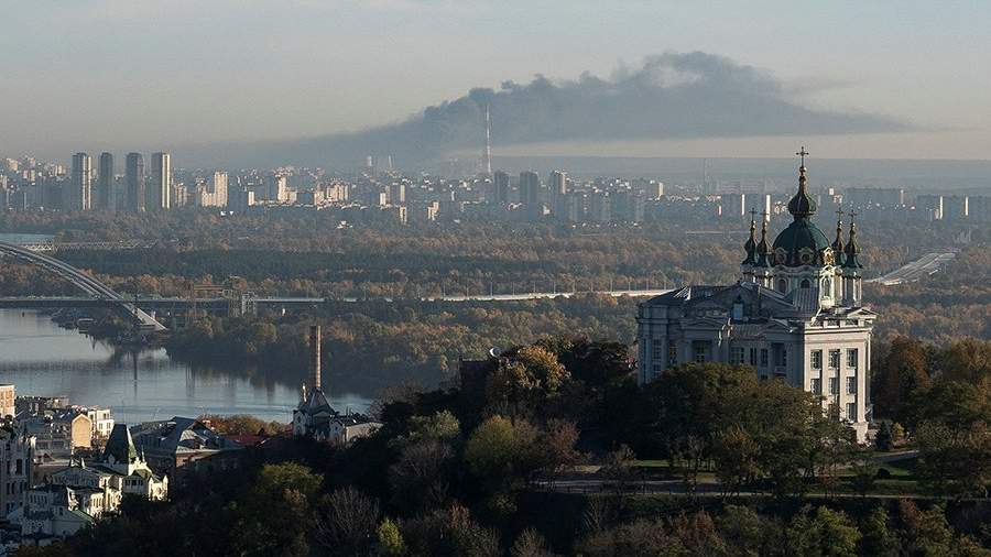 Нам сообщили киев бомбили
