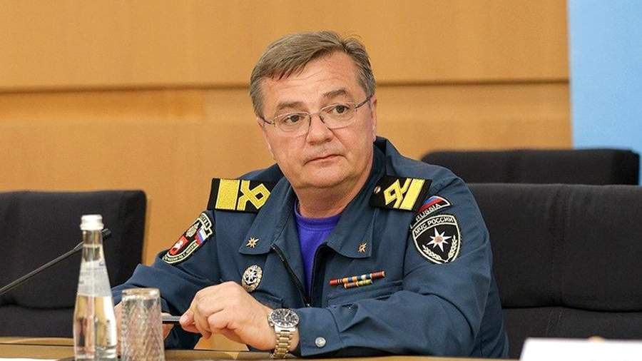 Заместитель начальника главного управления мчс
