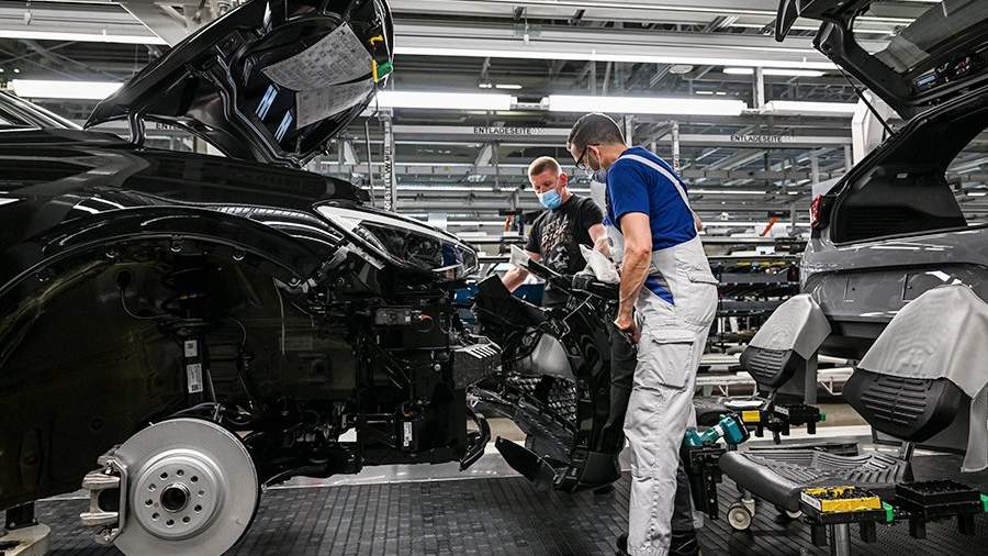 В ФРГ 88% компаний не считают немецкий автопром конкурентоспособным ...