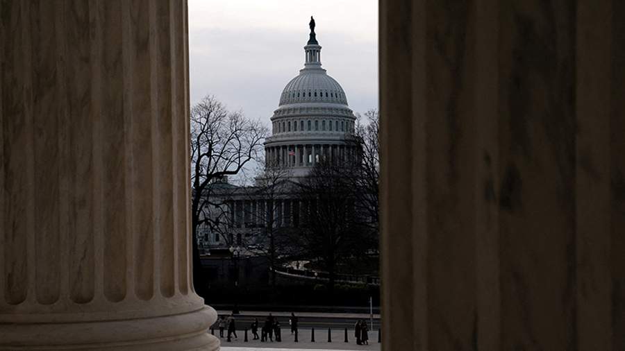 Ru tv тема elivira t. включи r u. включите березняки. включи г. включи r u.