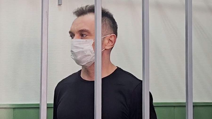 Суд продлил на три месяца арест фигуранту дела экс-замминистра Иванова