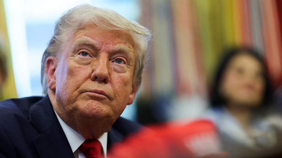 
                    WSJ сообщила об оценке госслужащих в США по их приверженности политике Трампа

        