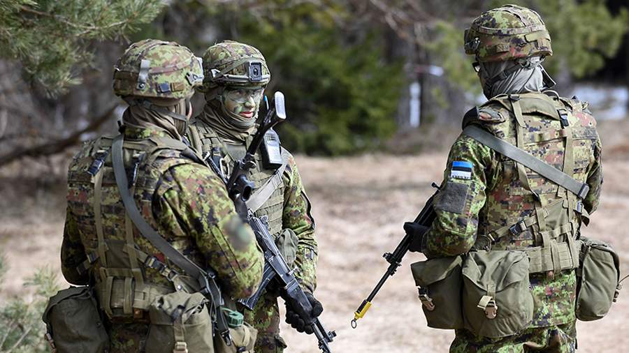 
                    В Генштабе Эстонии сообщили о начале военных учений 5 мая у границ с РФ

        