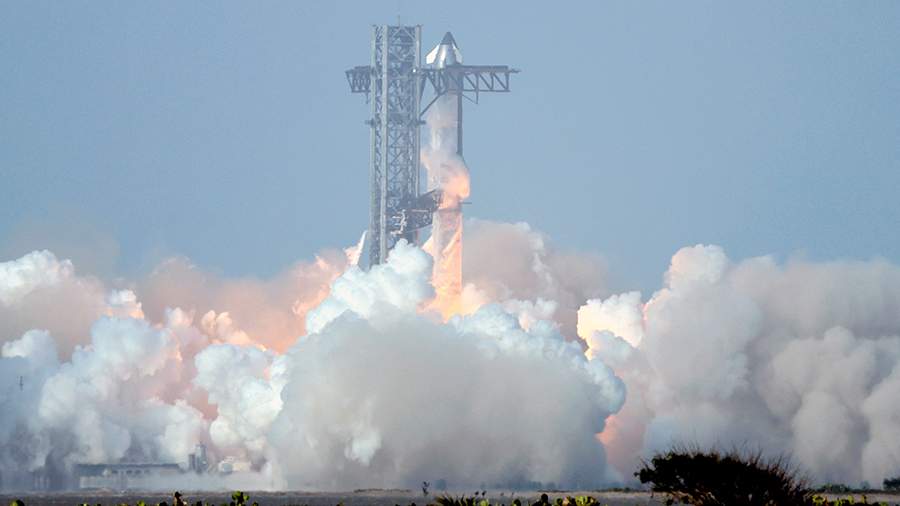 SpaceX провела испытательный запуск ракеты с прототипом корабля Starship