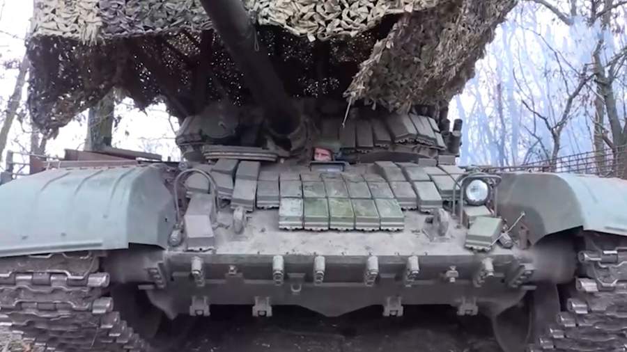 
                    Экипажи танков Т-72 сорвали ротацию ВСУ на южнодонецком направлении

        