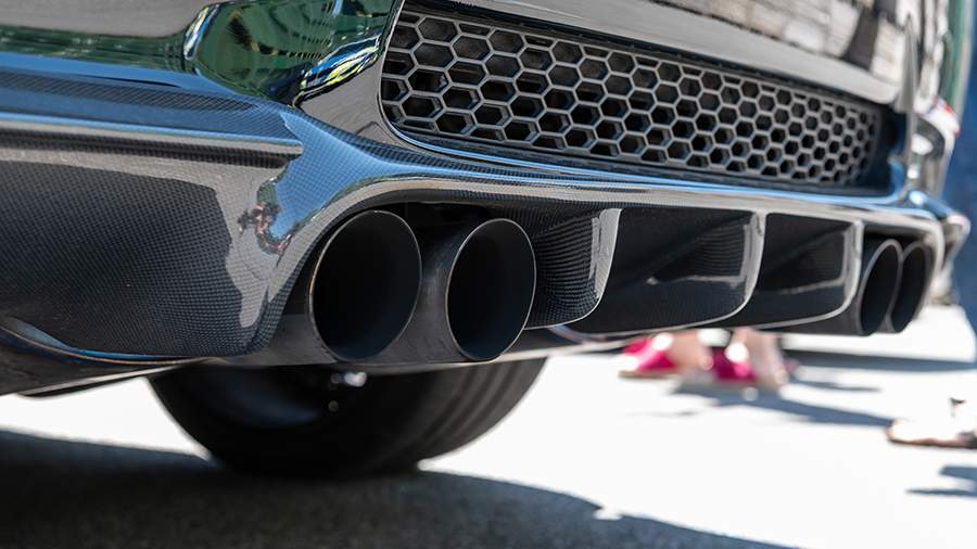 Штрафы за шумные автомобили могут увеличить в 10 раз