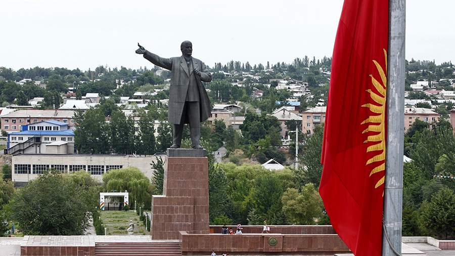 Памятник Ленину в киргизском Оше перенесут в другое место