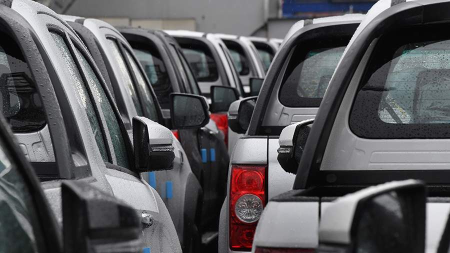 Импорт б/у легковушек в РФ вырос на 23% на фоне падения ввоза новых авто