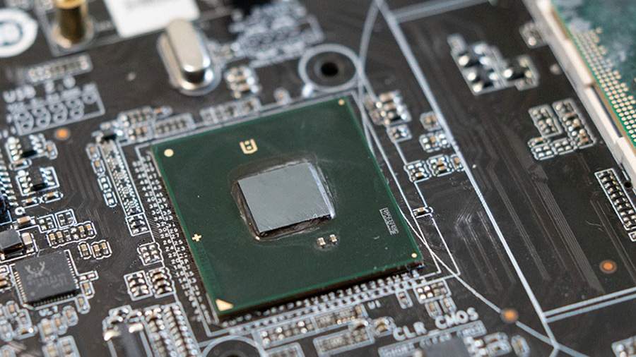 FT сообщила о лицензировании Nvidia со стороны США для экспорта чипов в КНР