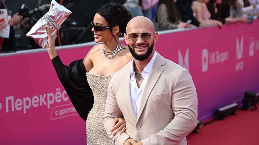 Адвокат заявил об отсутствии имущественных споров в разводе Самойловой и Джигана