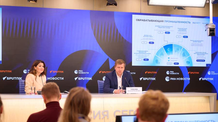 Гарбузов оценил роль бизнес-центров в создании мест приложения труда