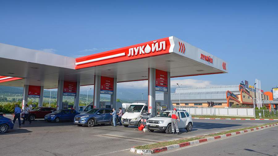 Президент Болгарии наложил вето на закон об условиях продажи активов «Лукойла»