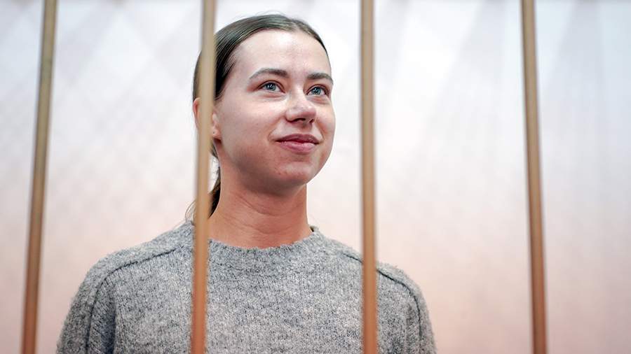 Суд рассмотрит по существу дело Митрошиной о легализации 127 млн