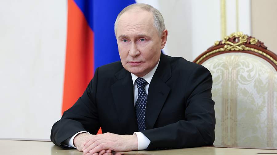 Путин поздравил россиян с Днем народного единства
Путин поздравил россиян с Днем народного единства