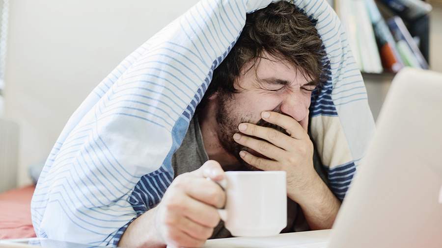 Врач раскрыла настоящие причины зевоты: что влияет на наше тело