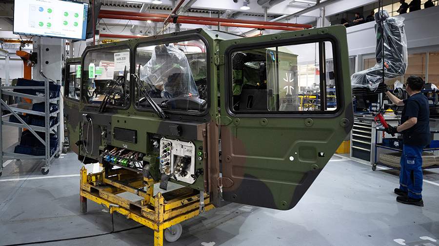 
                    Туск призвал страны Европы вооружаться

        