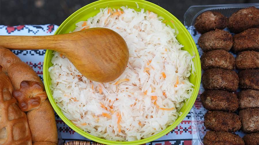 Эндокринолог рассказала, почему зимой хочется квашеную капусту