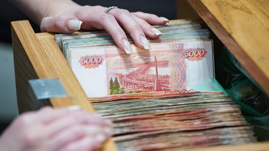 Регионы РФ с зарплатой более 150 тыс. рублей