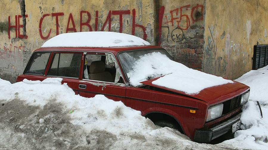 
                    Глава дептранса Москвы назвал треть автомобилей во дворах брошенными

        
