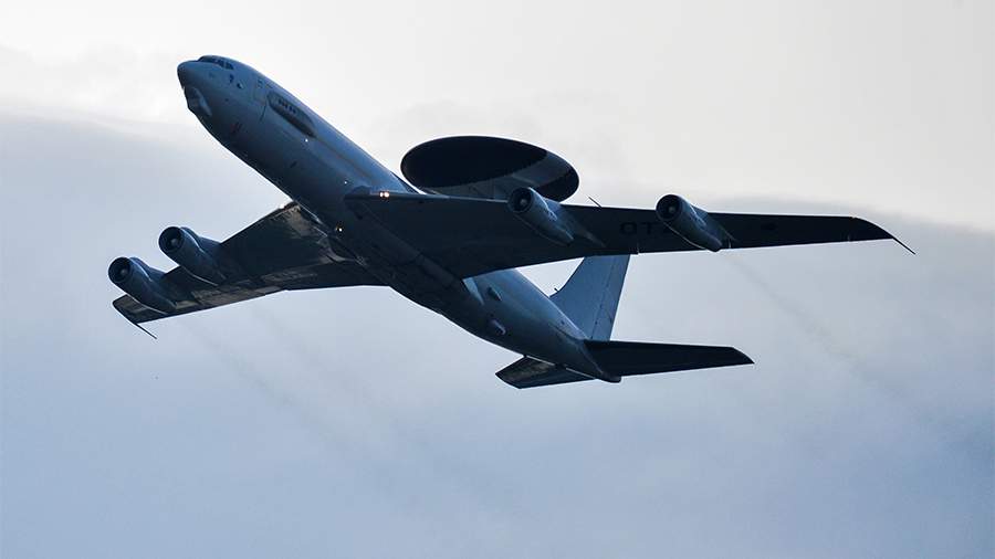 
                    СМИ сообщили о повреждении самолета ВВС США на базе в Саудовской Аравии

        