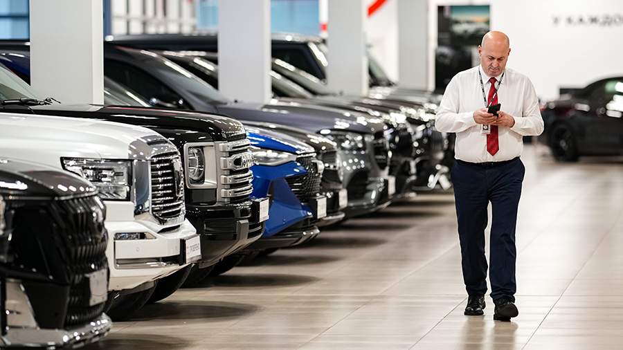 Продажи автомобилей с пробегом в РФ увеличились на 6%
Продажи автомобилей с пробегом в РФ увеличились на 6%