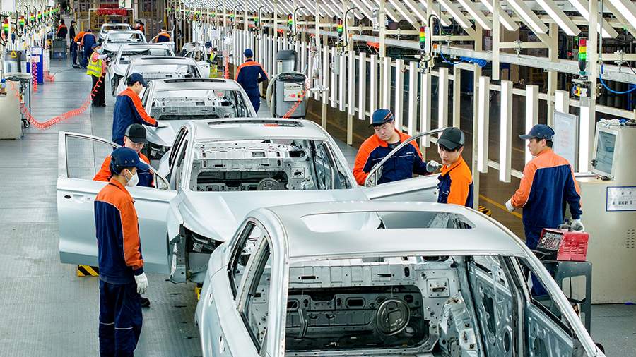 
                    Эксперт объяснил высокие темпы разработки новых автомобилей в Китае

        