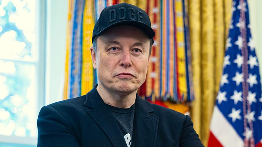 
                    WSJ раскрыла доходы Илона Маска за 2025 год

        