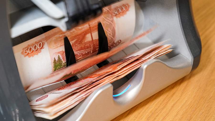 
                    Суд заочно арестовал бизнесмена за хищение свыше 800 млн рублей у Генпрокуратуры

        